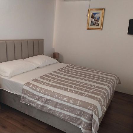 Captain'S Villa โมลูนัท ภายนอก รูปภาพ